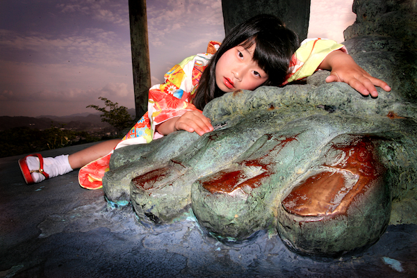 “ 佳子”   内倉真一郎 写真展